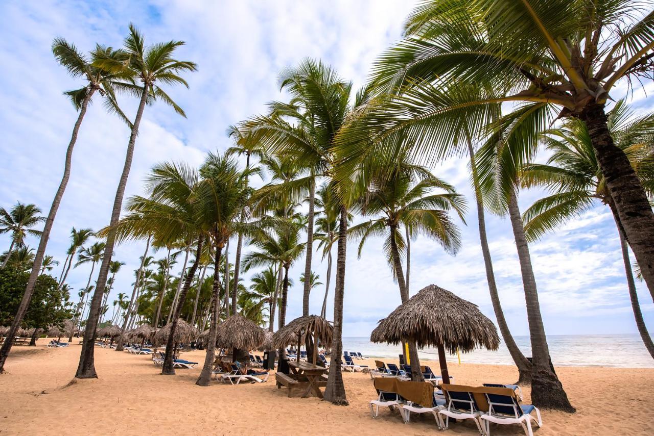 Grand Sirenis Punta Cana Resort & Aquagames Uvero Alto Exterior photo Playa Bavaro